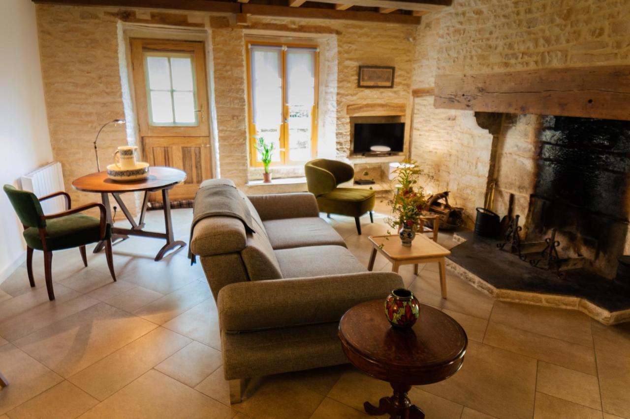 Relais De La Fontaine - Maison De Charme Cunfin エクステリア 写真